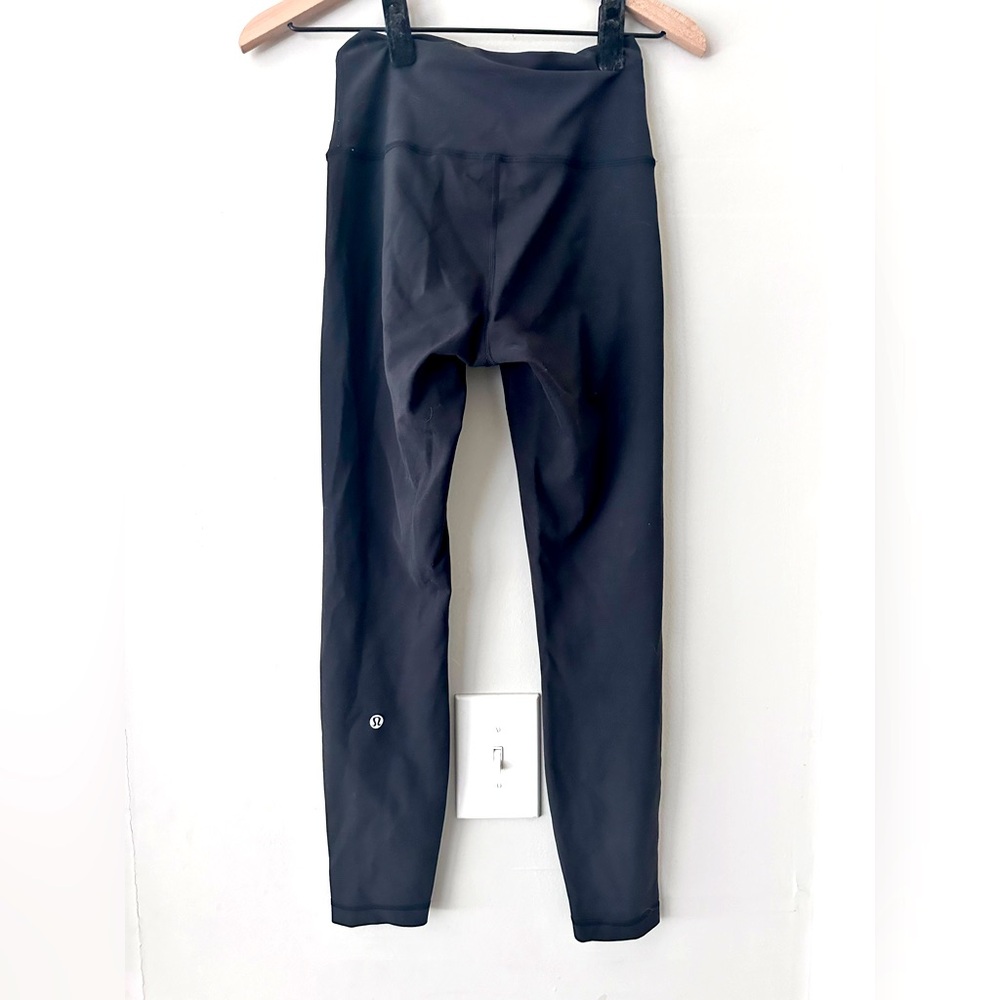 Lululemon Wunder Train High-Rise Tight 25" size 6